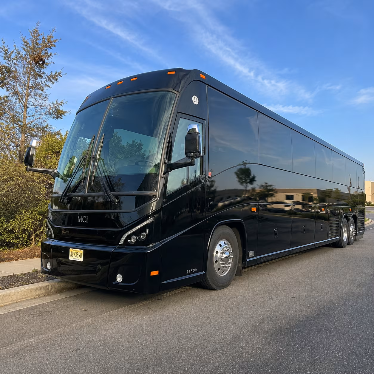 los alamitos joint forces training base shuttle buses