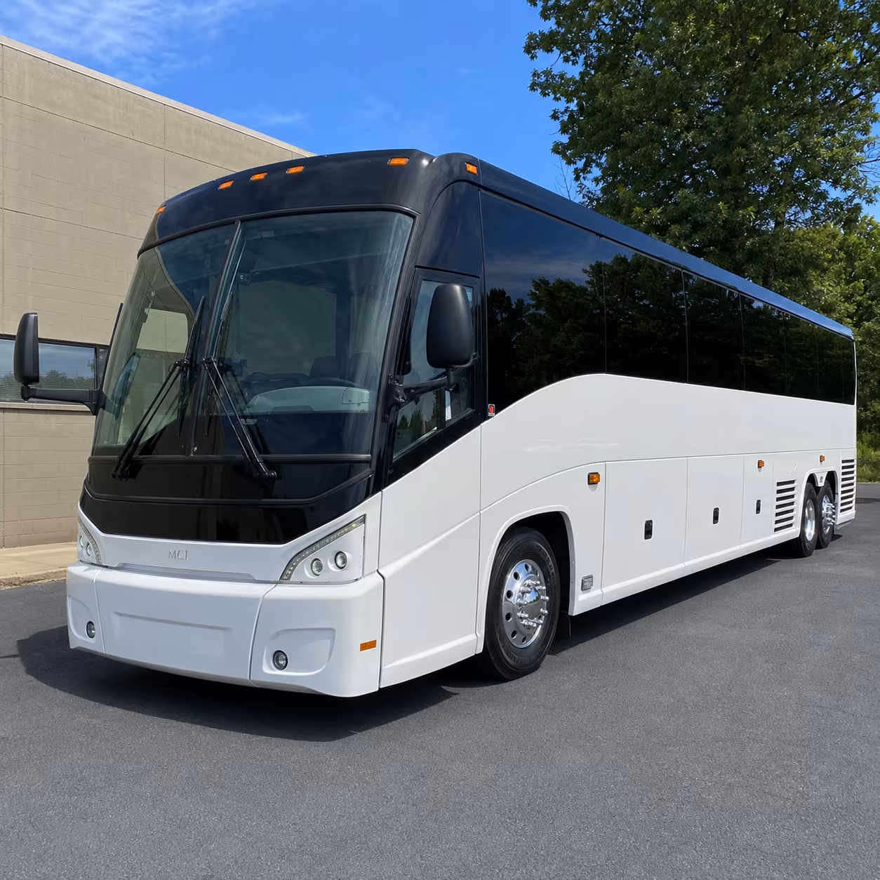 weekly worship shuttle buses along marguerite parkway and crown valley